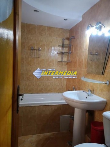 apartament-2-camere-decomandat-finisat-si-mobilat-zona-tolstoi-etaj-1-11