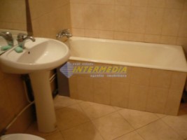 de-inchiriat-apartament-2-camere-decomandat-in-alba-iulia-zona-ampoi-3-12