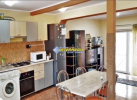vand-casa-zona-cetate-mobilata-si-utilata-4