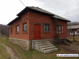casa-3-camere-teren-1900-mp-domnesti