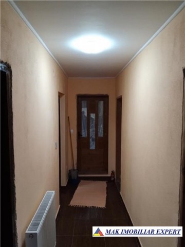 casa-3-camere-teren-1900-mp-domnesti-2
