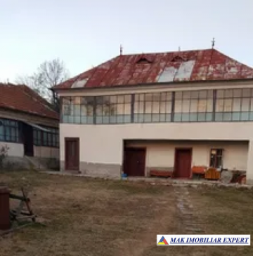 casa-musceleana-4-camere-teren-2300-mp-albestii-de-muscel