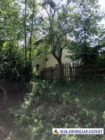casa-musceleana-cu-4-camere-si-teren-de-382-mp-in-dambovicioara-in-muntii-argesului-4