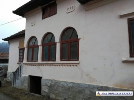casa-batraneasca-5-camere-teren-602-mp-rucar-3