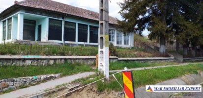 spatiu-comercial-359-mp-cu-teren-1644-mp-in-valea-mare-pravat-arges-ideal-pentru-afaceri-1