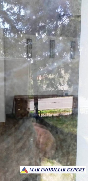 spatiu-comercial-359-mp-cu-teren-1644-mp-in-valea-mare-pravat-arges-ideal-pentru-afaceri-7