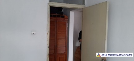 gazca-zurli-nu-mai-vinde-4