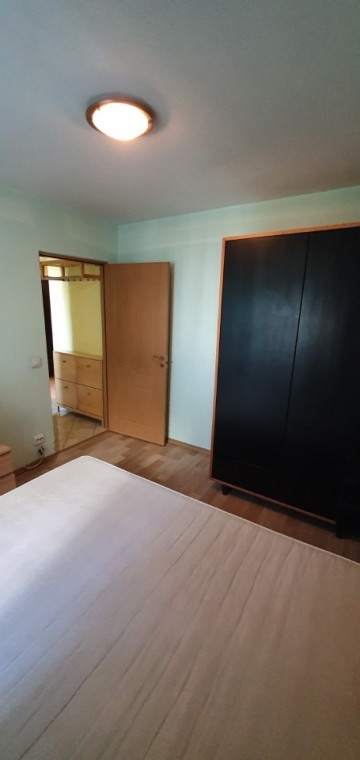 vest-baraolt-3-camere-dec-34-renovat-mobilat-la-48500-euro-5
