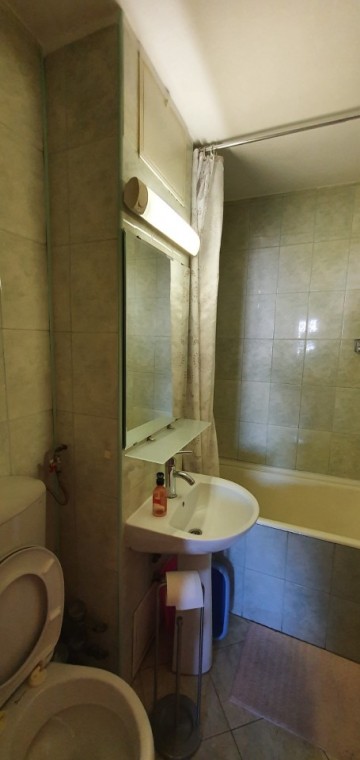 vest-baraolt-3-camere-dec-34-renovat-mobilat-la-48500-euro-27
