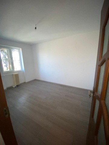 sud-zona-bulevard-2-camere-dec-et-2-renovat-la-36900-eu-2