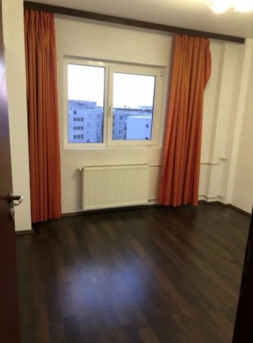 apartament-4-camere-crangasi-3