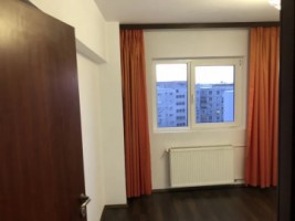 apartament-4-camere-crangasi-7