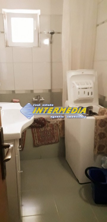 apartament-cu-3-camere-in-cetate-etaj-2-4