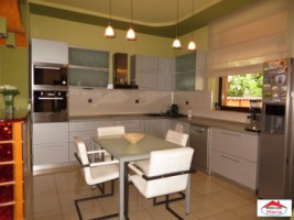 casa-finisata-mobilata-zona-centrala-id-20545-1