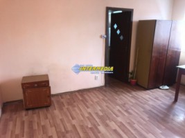 2-camere-de-vanzare-in-cetate-finisat-10