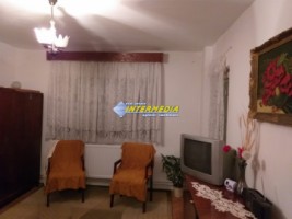 garsoniera-de-vanzare-in-cetate-alba-iulia-finisata-etaj-intermediar-1