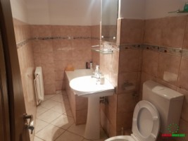 apartament-3-camere-decomandat-in-loc-cisnadie-6
