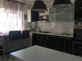 apartament-cu-3-camere-in-zona-13-septembrie-4