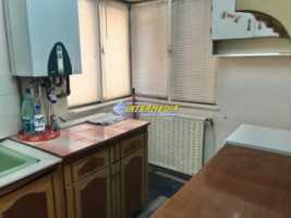 garsoniera-de-vanzare-centru-etaj-2-de-32mp-ocupabila-imediat-3
