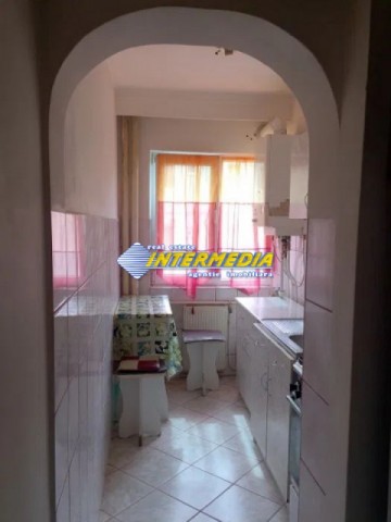 apartament-2-camere-de-vanzare-alba-iulia-zona-cetate