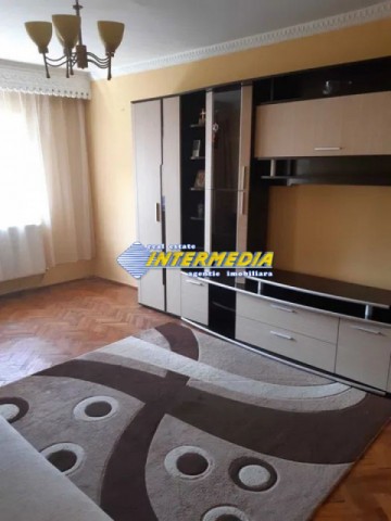 apartament-2-camere-decomandat-de-vanzare-cetate-zona-stadion-4