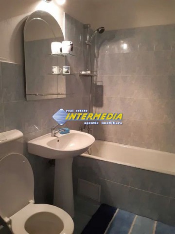 apartament-2-camere-decomandat-de-vanzare-cetate-zona-stadion-6