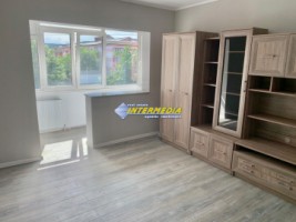 apartament-2-camere-decomandat-de-vanzare-cetate-zona-stadion