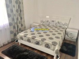 3-camere-de-inchiriat-centru-etaj-3-bloc-nou-scara-interioara-mobilat-complet-deosebit-8
