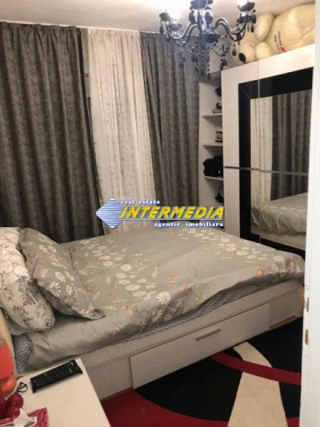apartament-2-camere-decomandat-de-vanzare-ampoi-3-5
