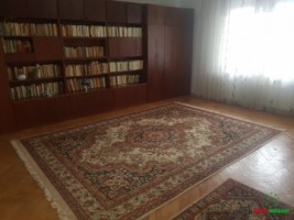 apartament-3-camere-spatios-la-casa-zona-lazaret-compa-4