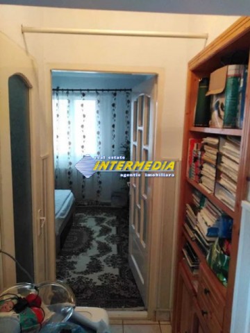 apartament-2-camere-decomandat-de-vanzare-cetate-1