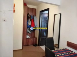 apartament-2-camere-de-vanzare-cetate-6
