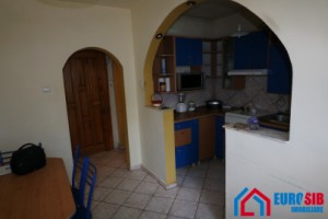 apartament-3-camere-nedecomandat-zona-ciresica-etajul-2