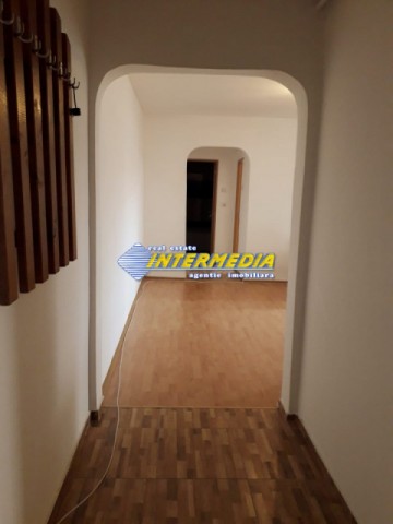 apartament-2-camere-de-inchiriat-alba-iulia-cetate-2