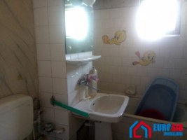 apartament-3-camere-decomandat-zona-vasile-aaron-4