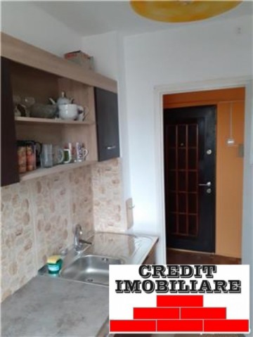 apartament-2-camere-priveliste-deosebita-zona-foarte-buna-0