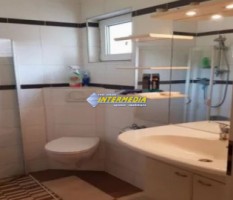 3-camere-decomandat-in-centru-alba-iulia-finisat