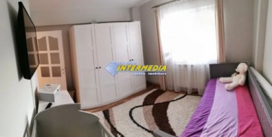 apartament-3-camere-decomanat-si-finisat-de-vanzare-cetate-2