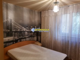apartament-cu-doua-camere-etaj-2-cetate-5