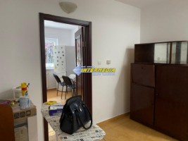 inchiriez-apartament-2-camere-decomandate-60-mp-finisat-si-mobilat-cetate-stadion-5