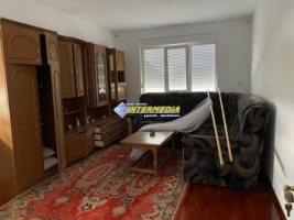 inchiriez-apartament-2-camere-decomandate-60-mp-finisat-si-mobilat-cetate-stadion-8