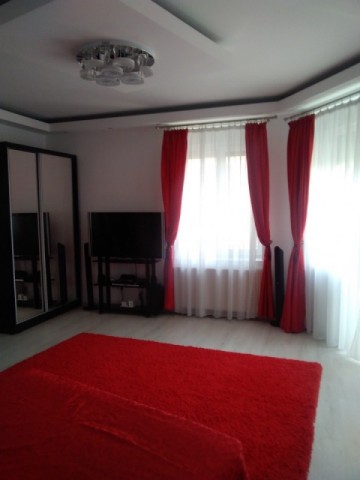 chirie-2-camere-ultracentral-pentru-pretentiosi-75-mp-complet-mobilat-si-utilat-renovat-9