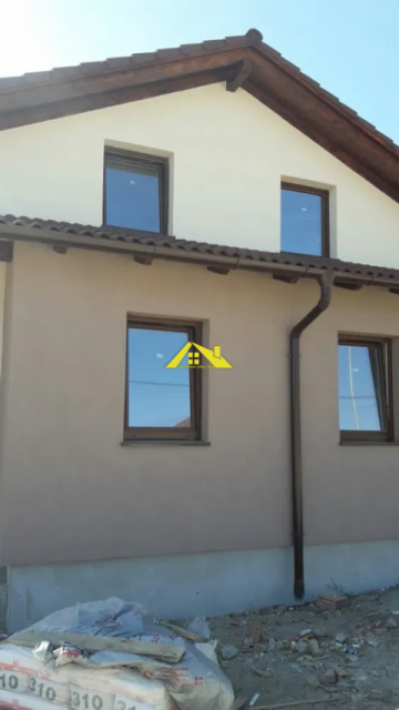 vand-12-duplex-la-cheie-1