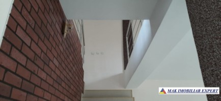ocupat-aug2025-spatiu-comercial-150-mp-campulung-7
