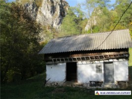 teren-9000-mp-intravilan-dambovicioara-cetatea-oratia-podul-dambovitei-11
