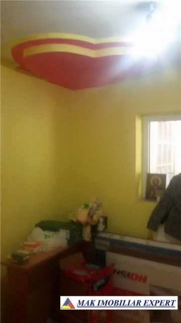 vand-vila-6-camere-cu-teren-de-2000-mp-livezeni-stalpeni-arges-ideala-pentru-resedinta-de-familie-sau-casa-de-vacanta-7