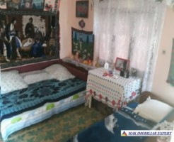 vand-casa-4-camere-cu-anexele-sale-teren-6000-mp-hartiesti-10