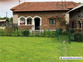 casa-3-camere-anexe-teren-2500-mp-hartiesti-2