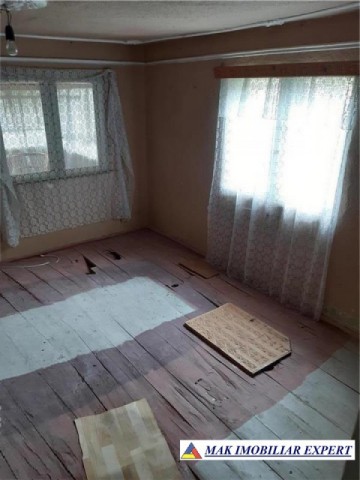 casa-5-camere-teren-500-mp-rucar-6