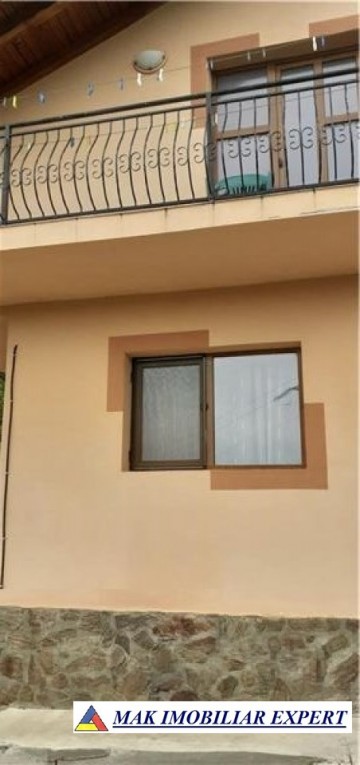 vila-5-camere-teren-1220-mp-curtea-de-arges-1